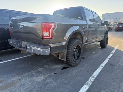 Used 2015 Ford F150 XLT w/ Trailer Tow Package image 4