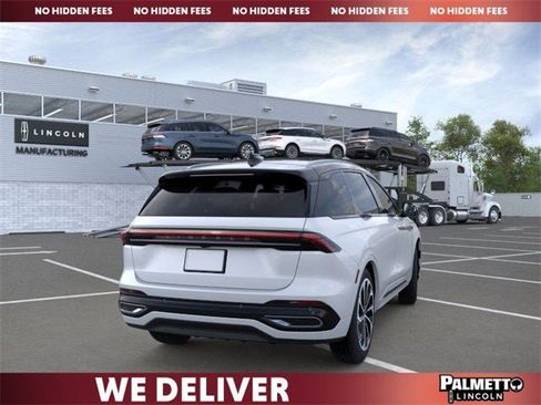 New 2026 Lincoln Nautilus Reserve image 8