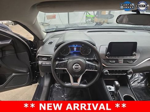 Used 2022 Nissan Altima 2.5 SV image 13