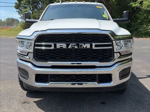 Used 2020 RAM 2500 Tradesman AWD/4WD image 2