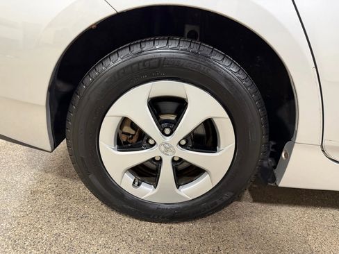 Used 2014 Toyota Prius Two image 53