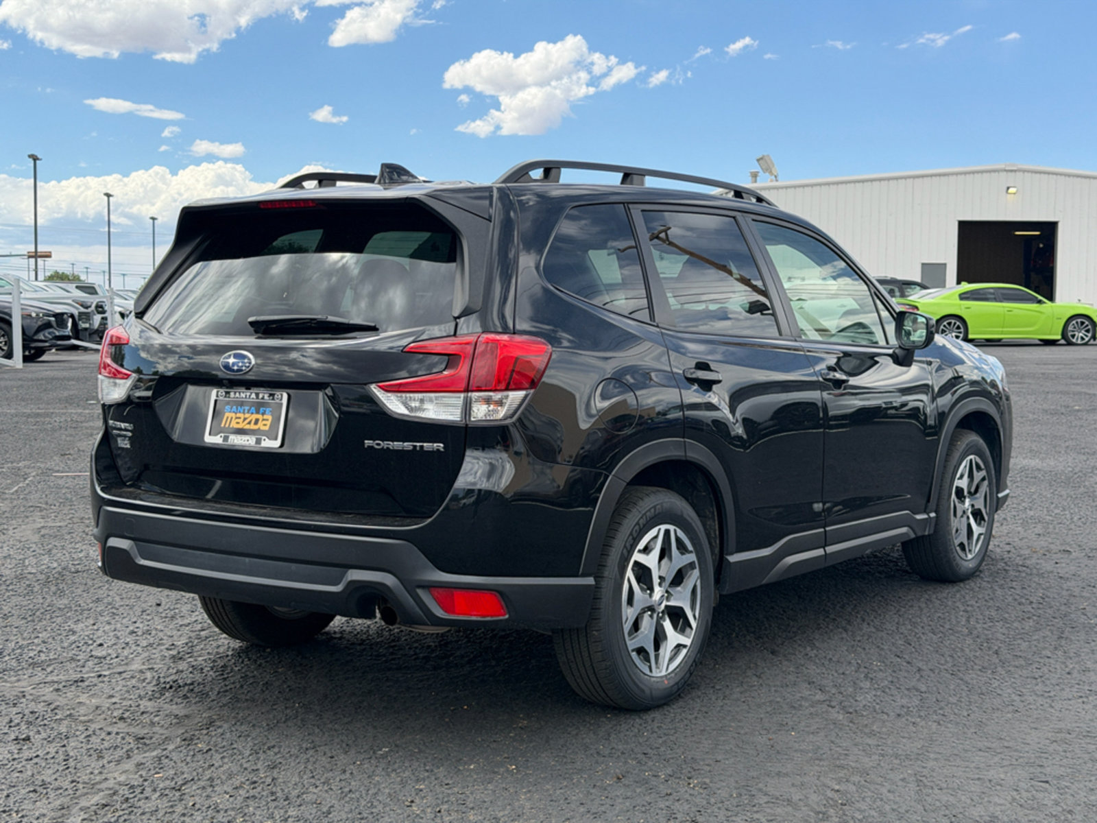 Used 2022 Subaru Forester Premium AWD/4WD image 7
