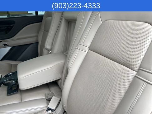 Used 2023 Lincoln Aviator Grand Touring w/ Equipment Group 301A AWD/4WD image 50