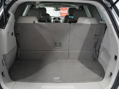 Used 2016 Buick Enclave Leather image 9