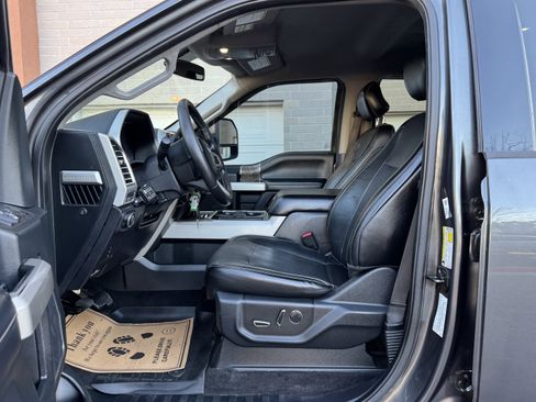 Used 2017 Ford F350 Lariat w/ Lariat Value Package image 17