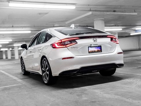 Used 2024 Honda Civic EX-L image 5