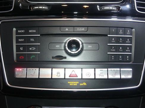 Used 2017 Mercedes-Benz GLS 550 4MATIC image 39