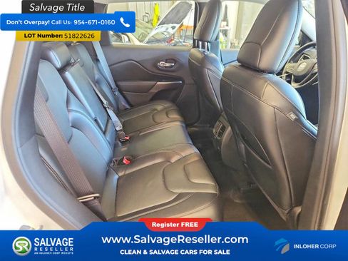 Used 2021 Jeep Cherokee Latitude Lux AWD/4WD image 13