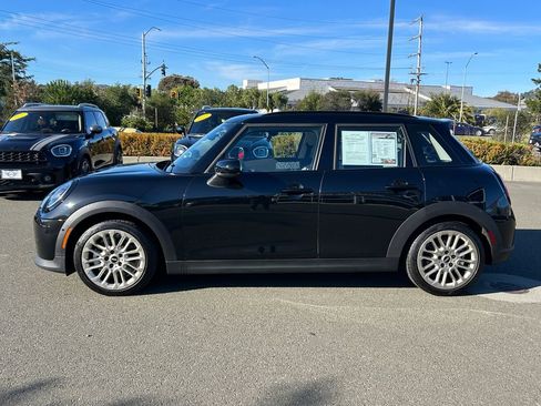 Used 2025 MINI Cooper S image 2
