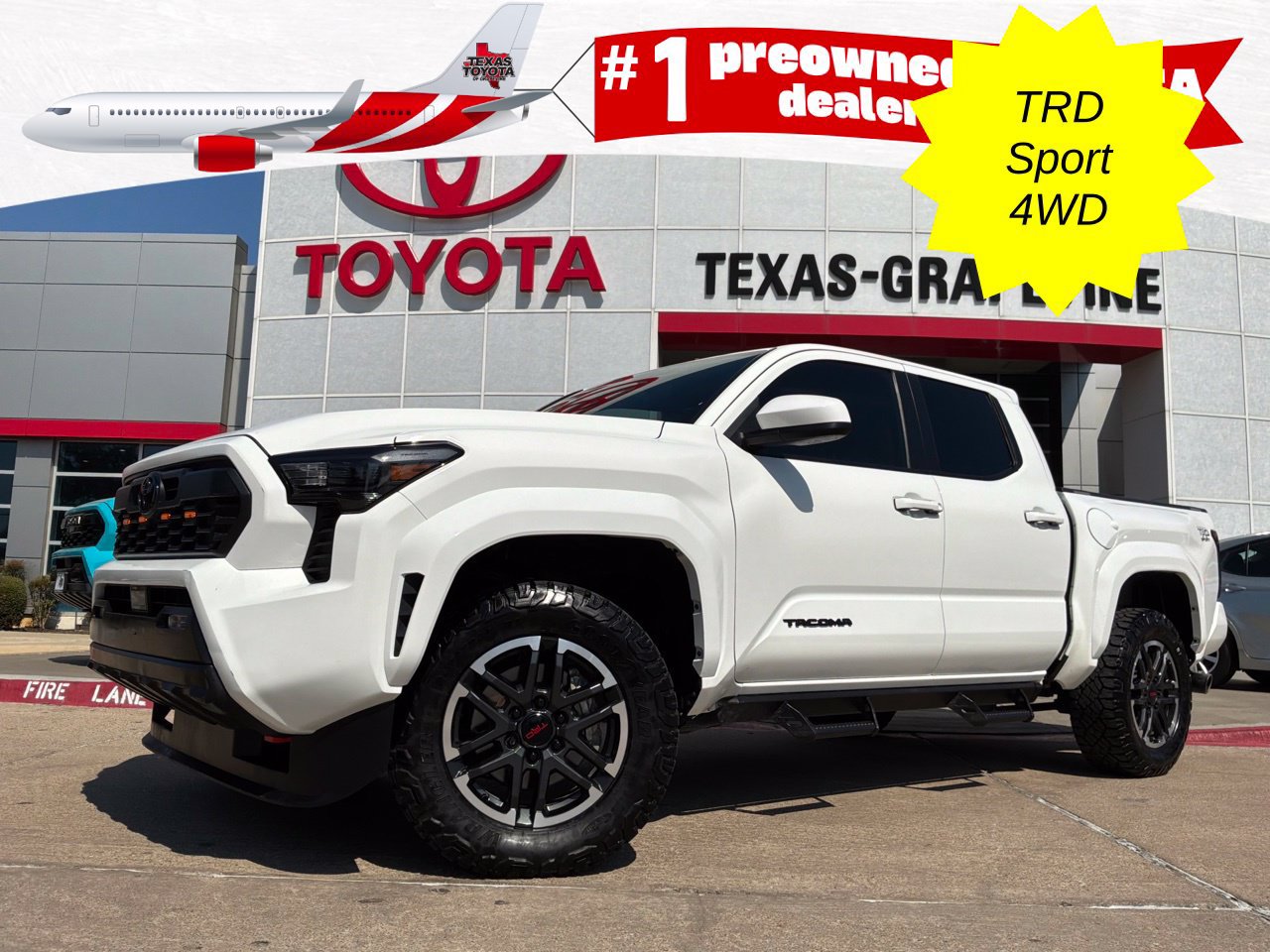 Used 2025 Toyota Tacoma TRD Sport AWD/4WD image 1