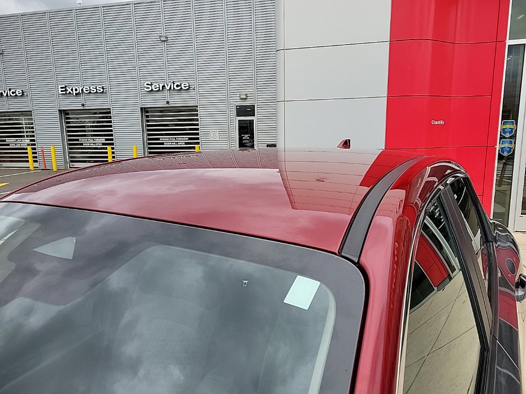 Certified 2025 Nissan Kicks SV AWD/4WD image 9