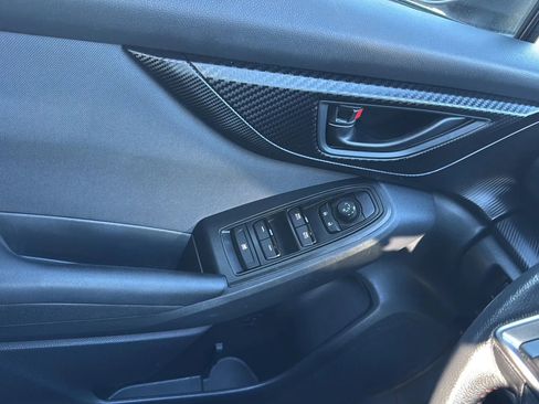 Used 2019 Subaru Crosstrek 2.0i Premium AWD/4WD image 21