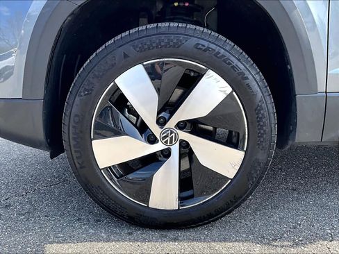 Used 2025 Volkswagen Taos S image 7