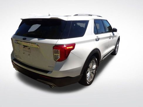 Used 2020 Ford Explorer Limited RWD image 17