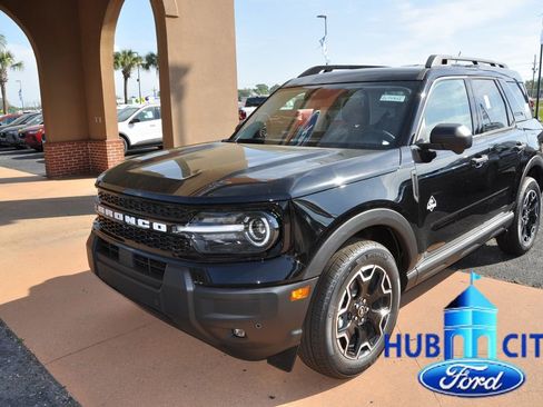 New 2026 Ford Bronco Sport Outer Banks w/ Outer Banks Tech Package+ AWD/4WD image 1