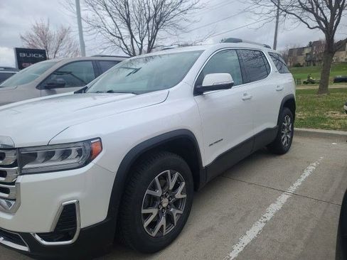 Used 2020 GMC Acadia SLT w/ Premium Package image 4