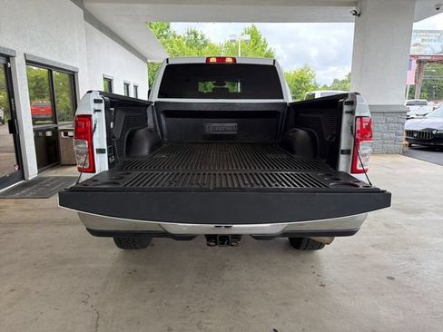 Used 2024 RAM 2500 Big Horn AWD/4WD image 15