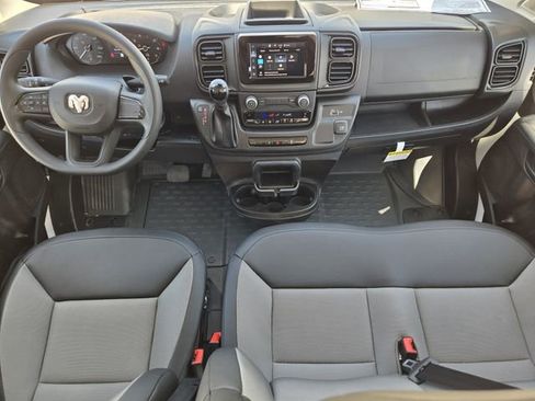 Used 2025 RAM ProMaster 2500 FWD image 26