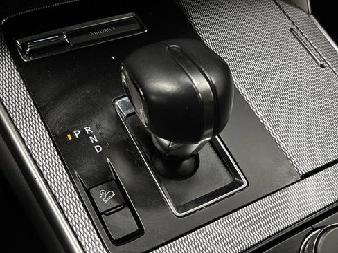 Used 2024 MAZDA CX-90 3.3 Turbo w/ Preferred Plus image 21