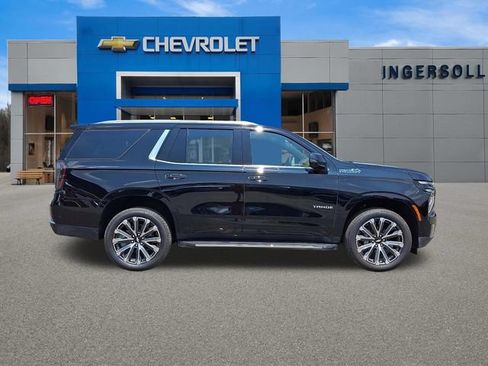 Used 2026 Chevrolet Tahoe High Country w/ Sun And Tow Package AWD/4WD image 24