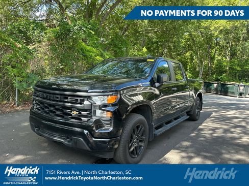 Used 2023 Chevrolet Silverado 1500 Custom AWD/4WD image 1