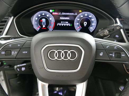 Used 2025 Audi Q5 2.0T Premium AWD/4WD image 15