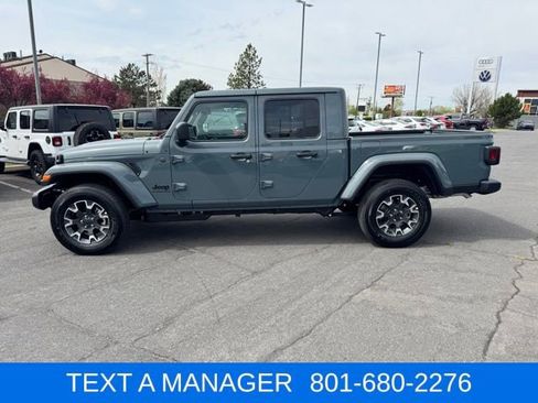 New 2026 Jeep Gladiator Sport AWD/4WD image 10