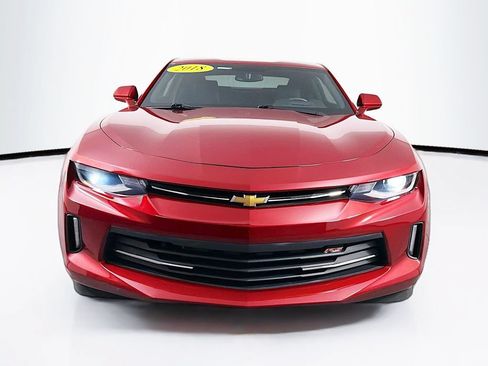Used 2018 Chevrolet Camaro LT RWD image 2