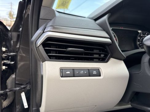 Certified 2025 Nissan Altima 2.5 SV FWD image 23