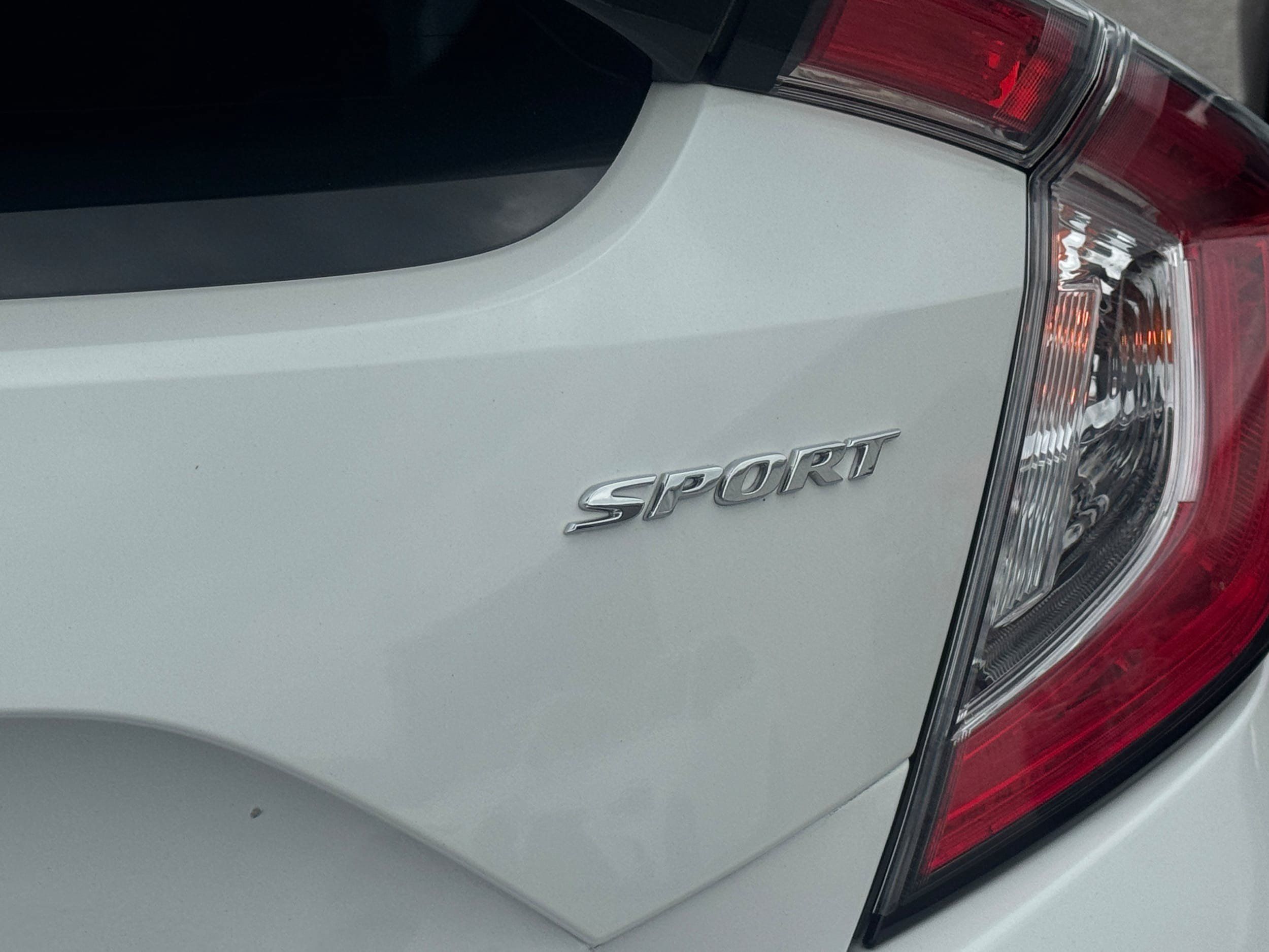 Used 2021 Honda Civic Sport image 6