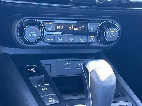 New 2026 Nissan Kicks SV w/ SV Premium Package AWD/4WD image 31