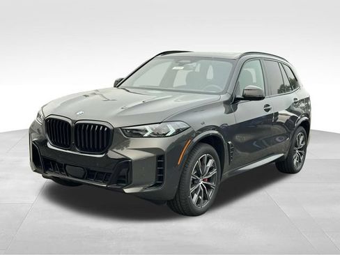 New 2026 BMW X5 xDrive40i w/ M Sport Package AWD/4WD image 5