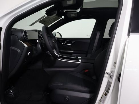New 2026 Mercedes-Benz GLC 300 image 5