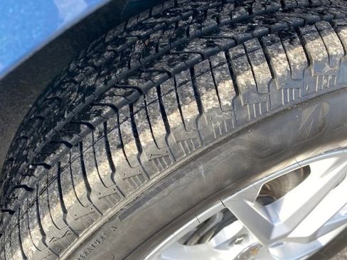 Certified 2024 Chevrolet Equinox LT w/ LPO, Floor Liner Package image 22