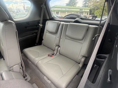 Used 2011 Toyota RAV4 4WD w/ Preferred Premium Pkg image 18