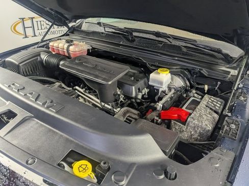 Used 2020 RAM 1500 Laramie AWD/4WD image 35