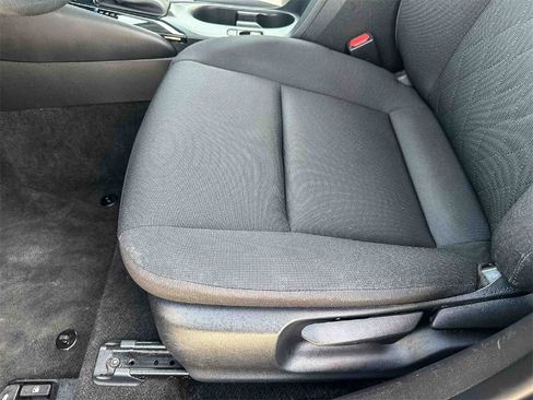 Used 2024 Toyota Corolla LE image 15