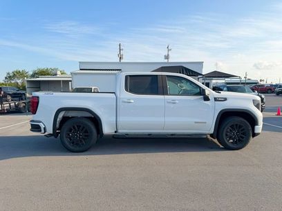 New 2026 GMC Sierra 1500 Elevation w/ Elevation Select Package