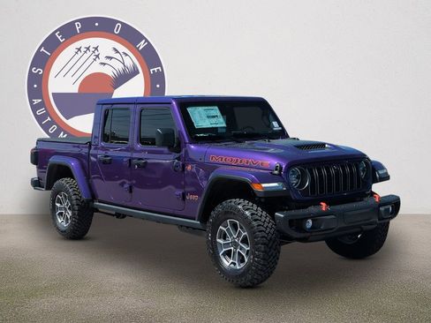 New 2026 Jeep Gladiator Mojave image 2