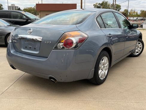 Used 2011 Nissan Altima 2.5 S image 5