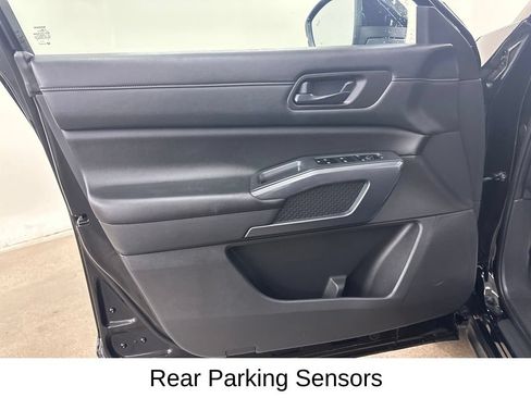 Used 2023 Nissan Pathfinder Rock Creek AWD/4WD image 33