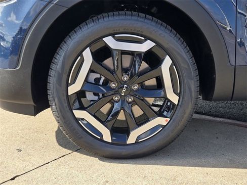 New 2025 Kia Telluride EX image 7