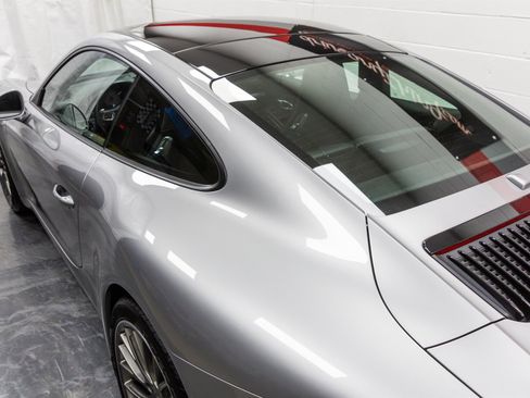 Used 2018 Porsche 911 Carrera S w/ Sport Package image 23