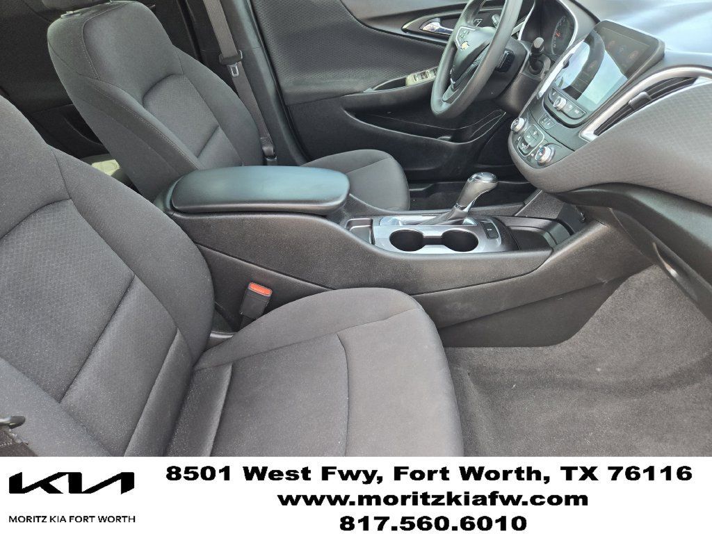Used 2020 Chevrolet Malibu LS FWD image 13
