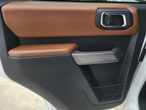 Used 2022 Ford Bronco Outer Banks AWD/4WD image 10