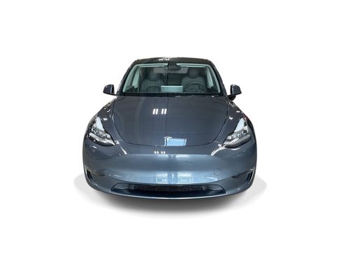 Certified 2023 Tesla Model Y Long Range AWD/4WD image 2