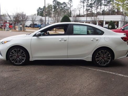 Used 2023 Kia Forte GT w/ GT2 Package FWD image 4