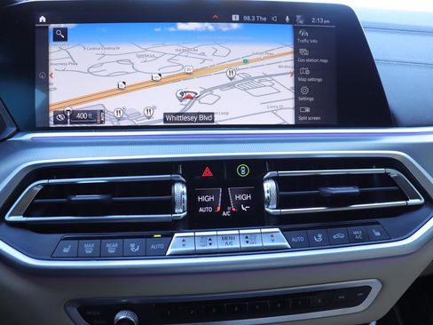 Used 2022 BMW X5 sDrive40i w/ Premium Package image 32