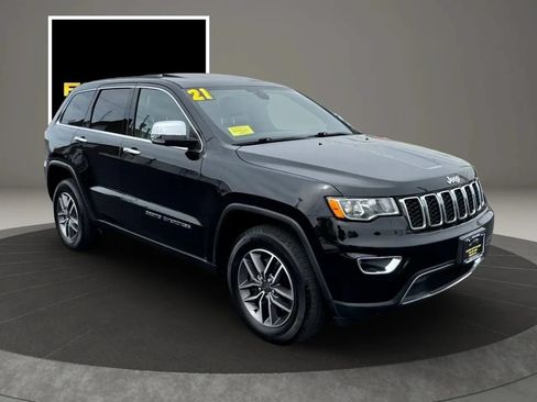 Used 2021 Jeep Grand Cherokee Limited AWD/4WD image 3