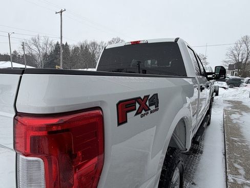 Used 2019 Ford F250 XLT w/ XLT Value Package image 10